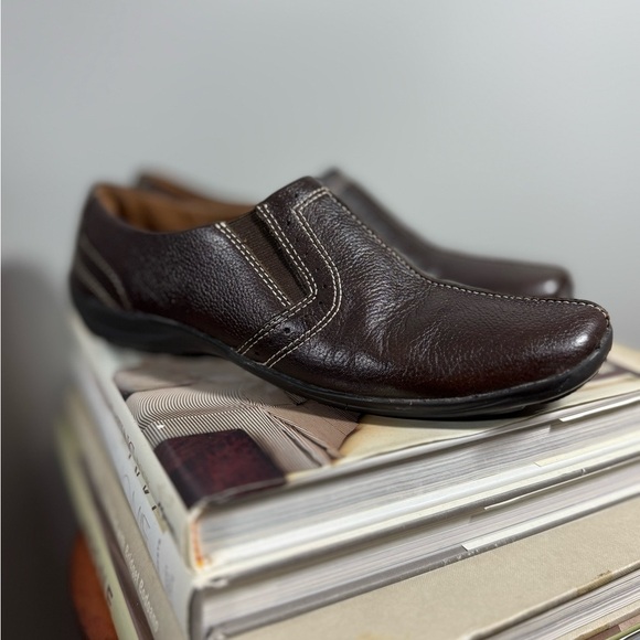 Women’s Natural Soul Size 7 1/2 Brown Leather Slip-On Shoes - Picture 2 of 15